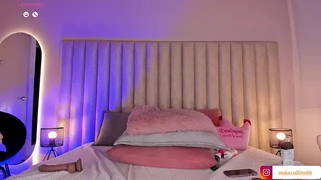 Maia Collins online show from 17, 3, 2025