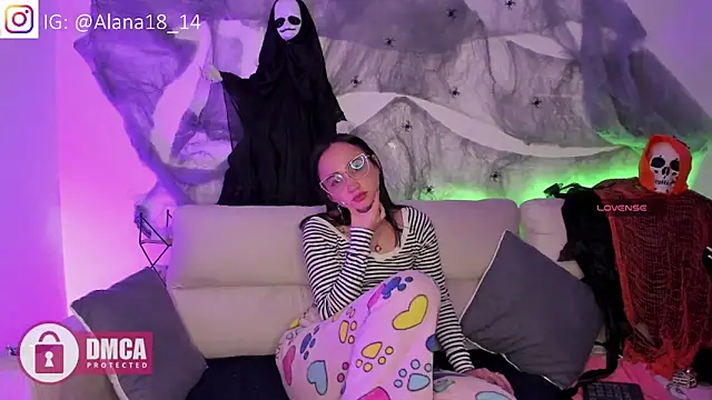 Alana Pherson online show from 5, 10, 2025