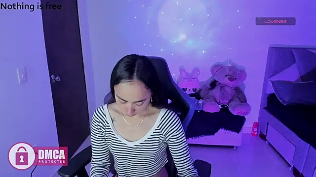 Snapshot of Alana_Pherson chatting on 10, 7, 2026 Alana Pherson online show from 10, 7, 2026