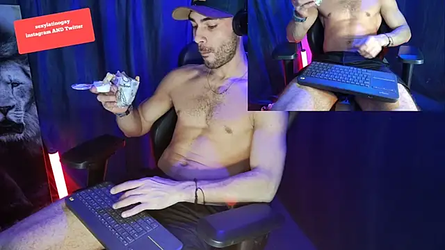 sexyboycolombi4 online show from 14, 2, 2025