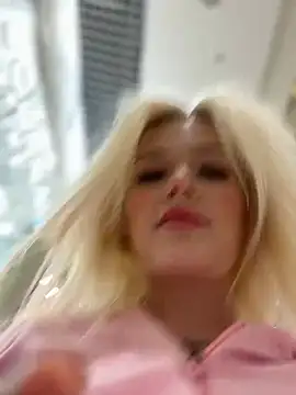 MilaDemies online show from 20, 12, 2024