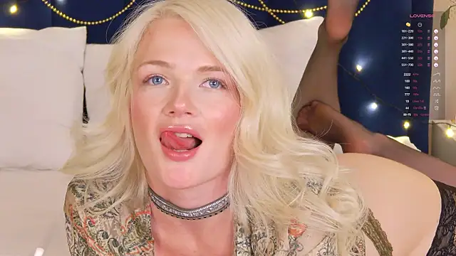 MilaDemies online show from 19, 2, 2025