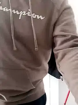 Snapshot of naughtynottz5050 chatting on 3, 6, 2026 naughtynottz5050 online show from 3, 6, 2026