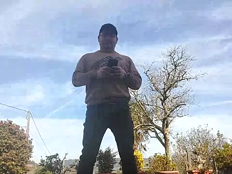 Snapshot of Jose_HotLatino chatting on 23, 2, 2026 Jose HotLatino online show from 23, 2, 2026