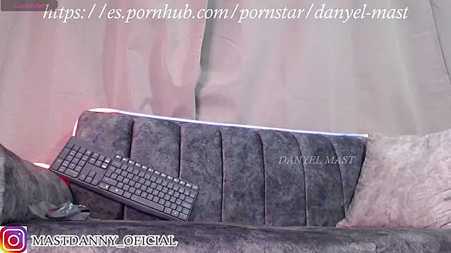 Snapshot of dannybigcockxxl chatting on 21, 3, 2026 dannybigcockxxl online show from 21, 3, 2026