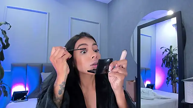 Elisa castrillon online show from 29, 11, 2025