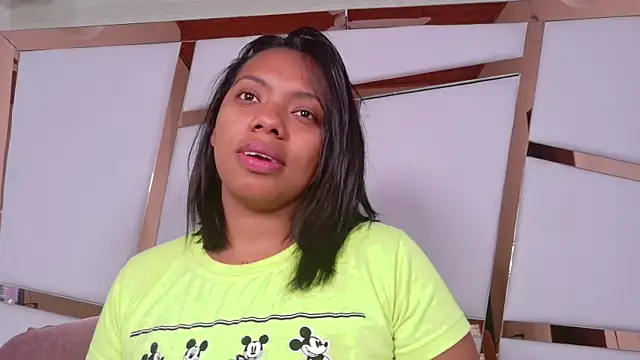 lia mariana online show from 22, 11, 2025