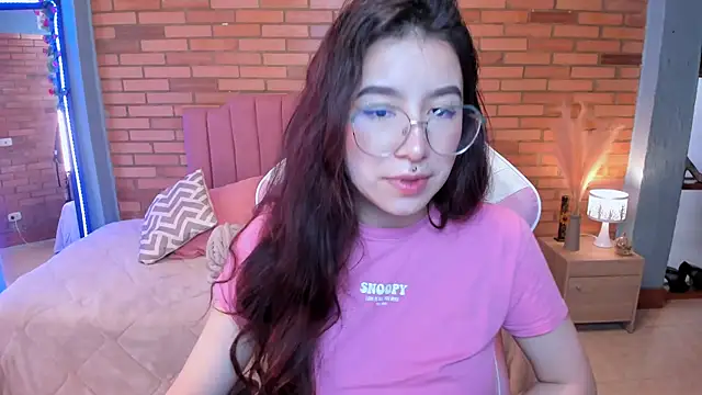 Snapshot of Amy_joones chatting on 24, 5, 2026 Amy joones online show from 24, 5, 2026
