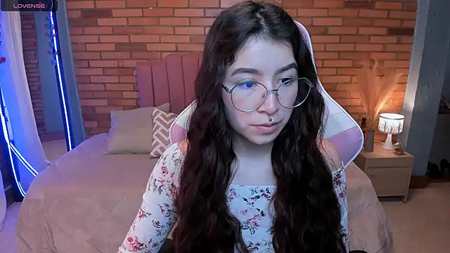 Snapshot of Amy_joones chatting on 1, 6, 2026 Amy joones online show from 1, 6, 2026