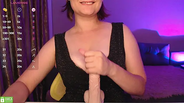 VerySweetKate111 online show from 7, 7, 2026