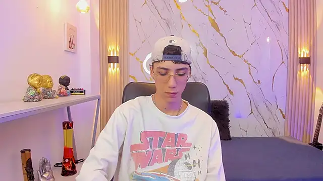 Nikolay Gregori online show from 19, 4, 2026