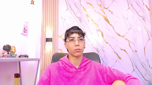 Snapshot of Nikolay_Gregori chatting on 21, 6, 2026 Nikolay Gregori online show from 21, 6, 2026