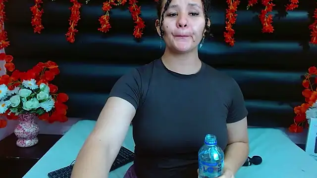 Snapshot of AlaSmith chatting on 31, 1, 2025 AlaSmith online show from 31, 1, 2025