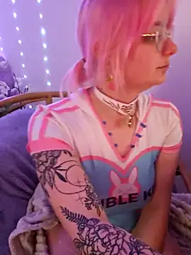 Snapshot of LaskaLeRoomba chatting on 22, 3, 2025 LaskaLeRoomba online show from 22, 3, 2025