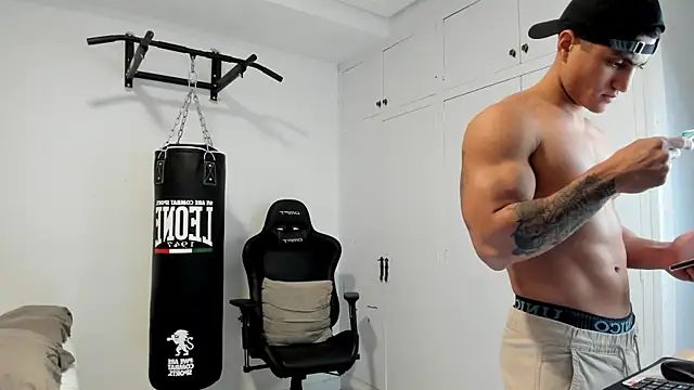 dan01  online show from 15, 12, 2025