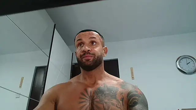 Magnificmuscles89 online show from 31, 3, 2026