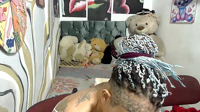 Snapshot of manzanahot9 chatting on 11, 11, 2025 manzanahot9 online show from 11, 11, 2025