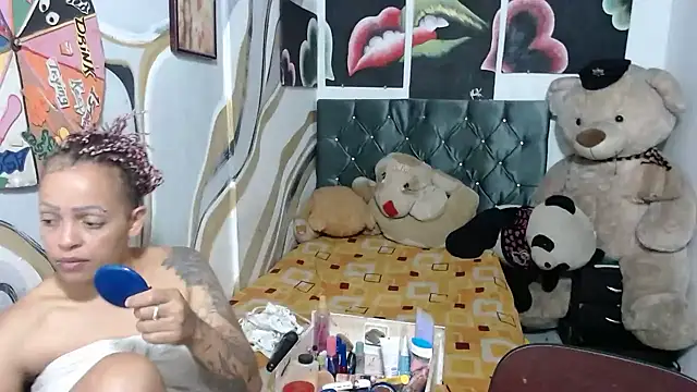 manzanahot9 online show from 8, 1, 2026