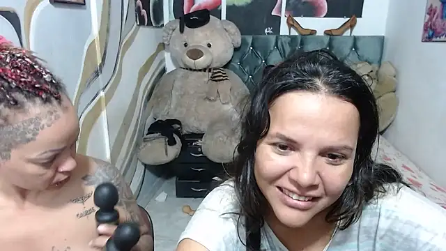 manzanahot9 online show from 14, 7, 2026