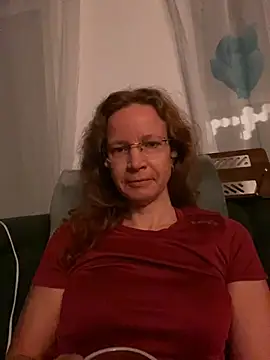 Snapshot of AnnikaRose chatting on 5, 11, 2025 AnnikaRose online show from 5, 11, 2025