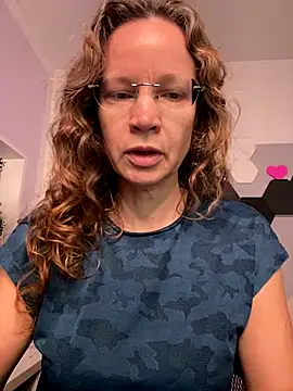 Snapshot of AnnikaRose chatting on 22, 12, 2025 AnnikaRose online show from 22, 12, 2025