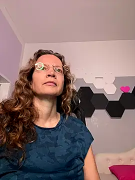 Snapshot of AnnikaRose chatting on 23, 12, 2025 AnnikaRose online show from 23, 12, 2025