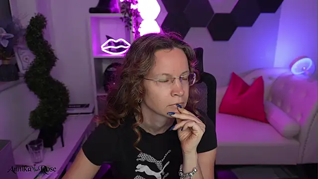 Snapshot of AnnikaRose chatting on 10, 2, 2026 AnnikaRose online show from 10, 2, 2026