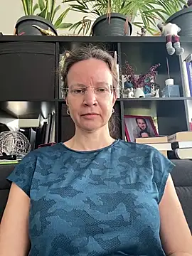 Snapshot of AnnikaRose chatting on 5, 3, 2026 AnnikaRose online show from 5, 3, 2026