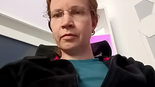 Snapshot of AnnikaRose chatting on 21, 3, 2026 AnnikaRose online show from 21, 3, 2026