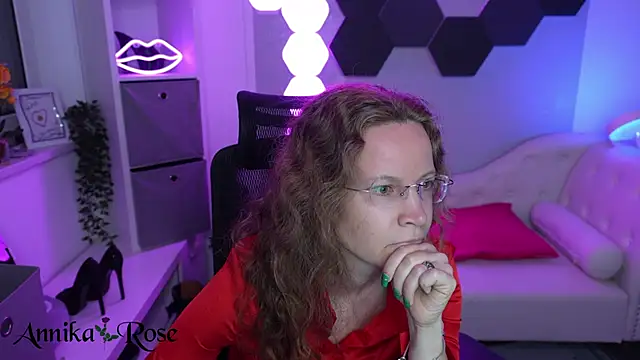 Snapshot of AnnikaRose chatting on 26, 3, 2026 AnnikaRose online show from 26, 3, 2026