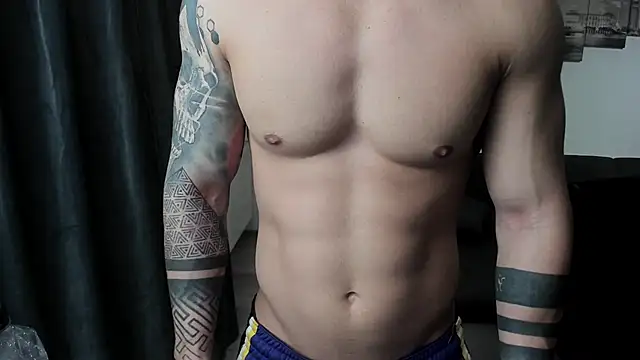 Snapshot of Richarddarell1 chatting on 22, 11, 2025 Richarddarell1 online show from 22, 11, 2025