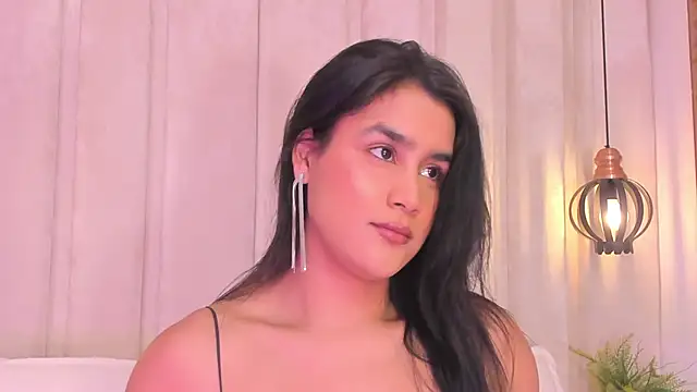 bonniekim  online show from 1, 3, 2025