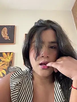 bonniekim  online show from 21, 9, 2025