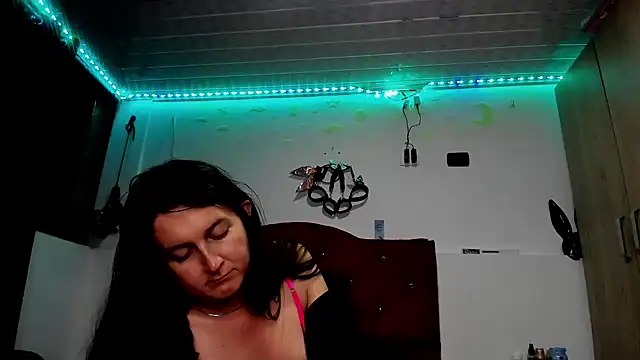 Sweet-Suck69 online show from 30, 12, 2024