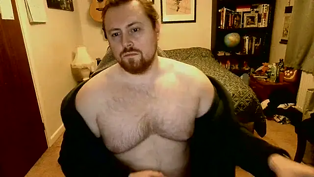 Snapshot of Hairy_Guy30 chatting on 20, 3, 2025 Hairy Guy30 online show from 20, 3, 2025
