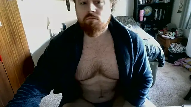 Snapshot of Hairy_Guy30 chatting on 6, 10, 2025 Hairy Guy30 online show from 6, 10, 2025