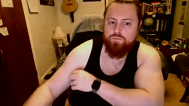 Snapshot of Hairy_Guy30 chatting on 5, 3, 2026 Hairy Guy30 online show from 5, 3, 2026