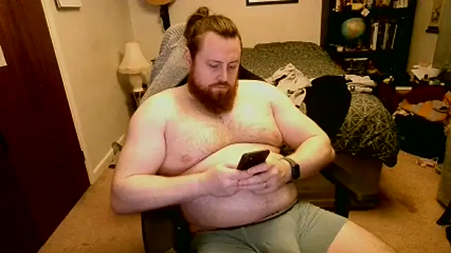 Snapshot of Hairy_Guy30 chatting on 20, 3, 2026 Hairy Guy30 online show from 20, 3, 2026