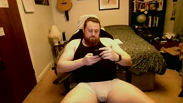 Snapshot of Hairy_Guy30 chatting on 27, 3, 2026 Hairy Guy30 online show from 27, 3, 2026