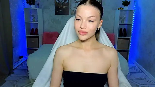 EmmyMills online show from 15, 6, 2026