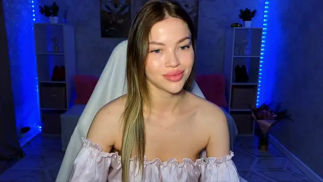 EmmyMills online show from 20, 6, 2026