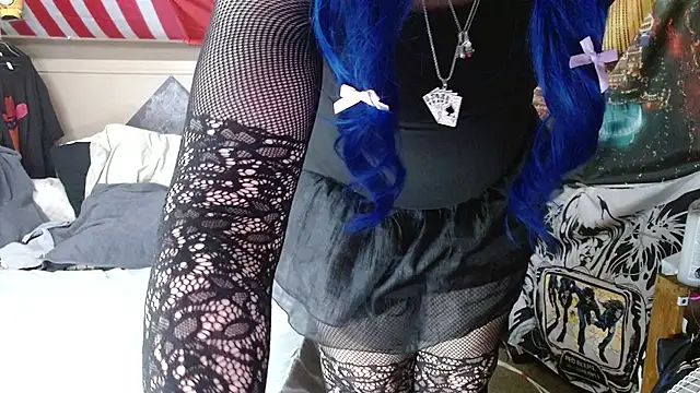 Snapshot of cosmicjones chatting on 17, 4, 2026 cosmicjones online show from 17, 4, 2026