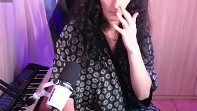 Snapshot of MemiKouki chatting on 25, 3, 2026 MemiKouki online show from 25, 3, 2026