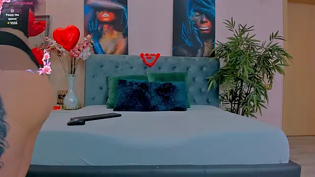 MichelleReys online show from 18, 2, 2025