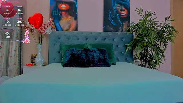 MichelleReys online show from 28, 2, 2025