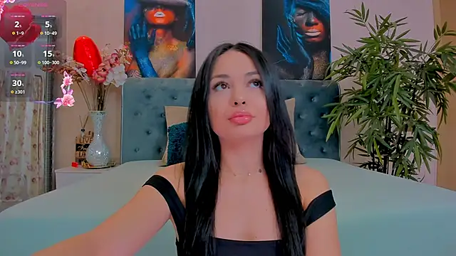 MichelleReys online show from 17, 3, 2025