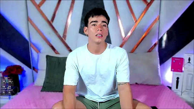 Snapshot of its_liam18 chatting on 11, 4, 2026 its liam18 online show from 11, 4, 2026