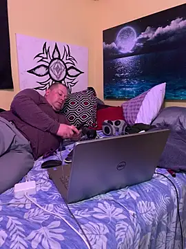 Snapshot of Mic_Oxinner chatting on 19, 3, 2026 Mic Oxinner online show from 19, 3, 2026