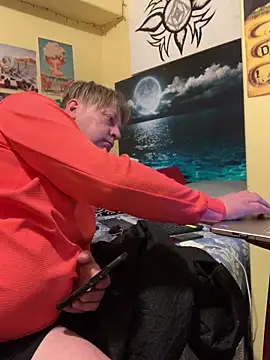 Snapshot of Mic_Oxinner chatting on 20, 3, 2026 Mic Oxinner online show from 20, 3, 2026