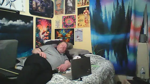 Mic Oxinner online show from 4, 7, 2026